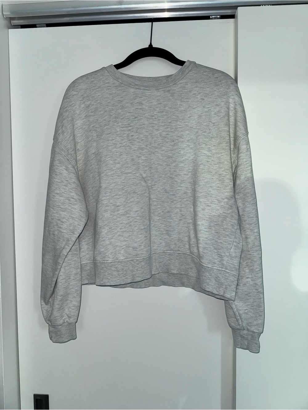 Divided Light Heather Gray Cropped Crewneck Sweatshirt
